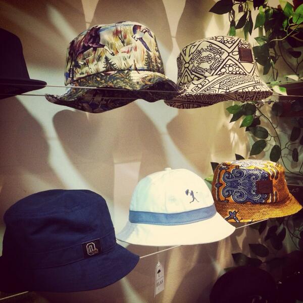 LaTiendaGorras's tweet photo. Poco a poco va creciendo la colección de bucket hats! @OfficialBrand @LinkinDots @TheQuietLifeCo http://t.co/GIbmjj9Fzj