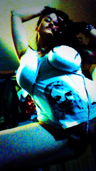 Lol... You had to be there! http://t.co/ZxYO3zl8Da<a href="/tag/happybirthday"class="tags"><span>#happybirthday</span></a><a href="/tag/missyou"class="tags"><span>#missyou</span></a><a href="/tag/babydaddy"class="tags"><span>#babydaddy</span></a><a href="/tag/freeduncebnw"class="tags"><span>#freeduncebnw</span></a>