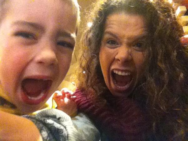 puncheta84's tweet photo. Aaaaahhhhhh !!!! 😅😅 esq n sabes tiaaa!!! Jajaaa 💗@tamaratarin @vanessa70559675 http://t.co/6wqRapjq3H