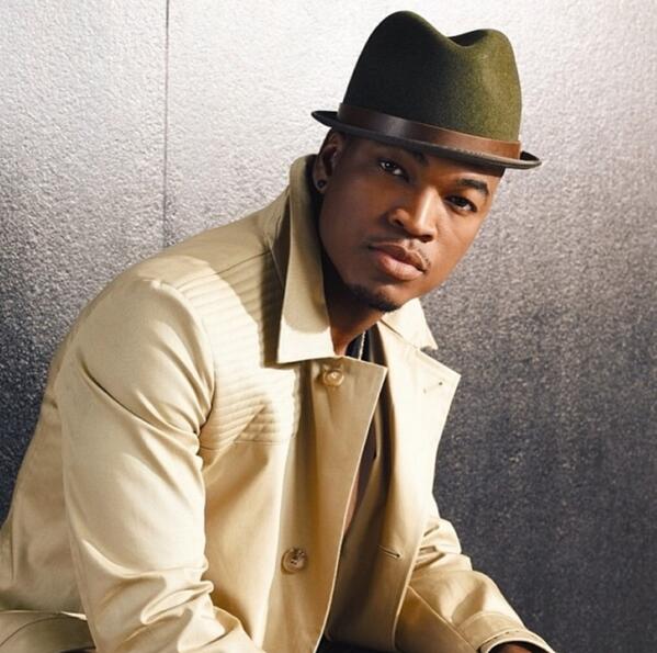 statusLV's tweet photo. It's time for the #ChampagneLife on #NYE with @NeYoCompound!!! Tix: http://t.co/aILbgczKui http://t.co/UioWVX0iZv