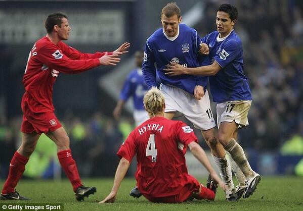 adrianjkemp's tweet photo. @RHSmith85 "@Tim_Cahill: Happy birthday to Legend Duncan Ferguson. Definitely one of my top 3 strike partners http://t.co/eUiFmae9EU"