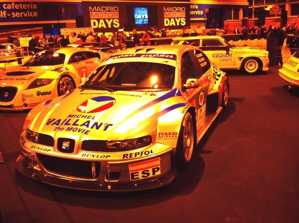 8lanqui's tweet photo. Buen día por Madrid!! Madrid Motor Days + Museo de Fernando Alonso!!  Pongo 1 foto de las 320 que he hecho... http://t.co/xGke0haPu8