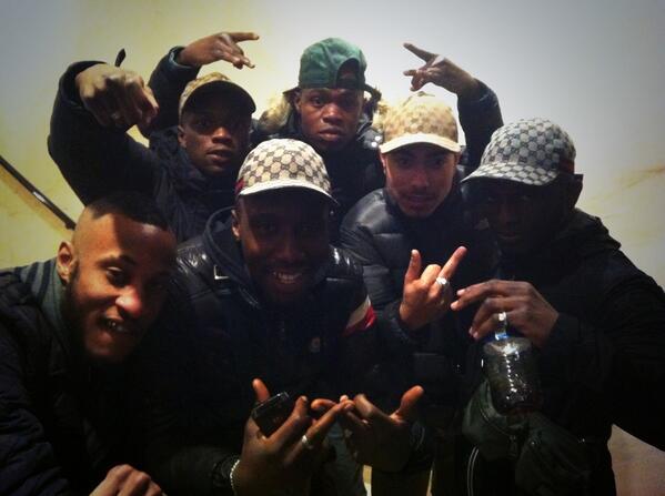 parlpapourtchi's tweet photo. #equipe#soldat#sàns#grade http://t.co/4682eJmKlm