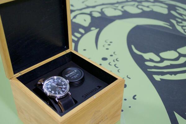 RT this and follow <a href="/RRRawlings/">Richard Ray Rawlings</a> and <a href="/GasMonkeyGarage/">Gas Monkey Garage</a> for a chance to win my <a href="/Shinola/">Shinola</a> watch for the new year!