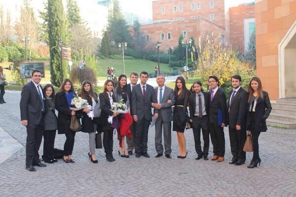 Sempozyumumuzun ardından çok değerli Prof.Dr. Mesut Hakkı Caşın hocamızla bir kare