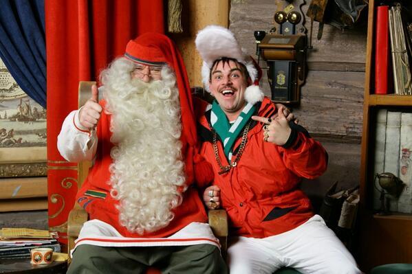 RTEOne's tweet image. Ah there they are, our favorite twins of the year #DamoandIvor on #TotesAmazeballs. And here's Damo hangin with Santa