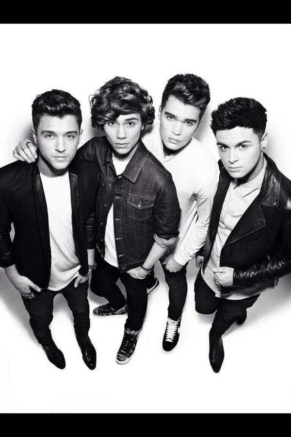 joshcuthbutt_'s tweet photo. You can't even see me WHATTT?? http://t.co/lZm06sTaIy