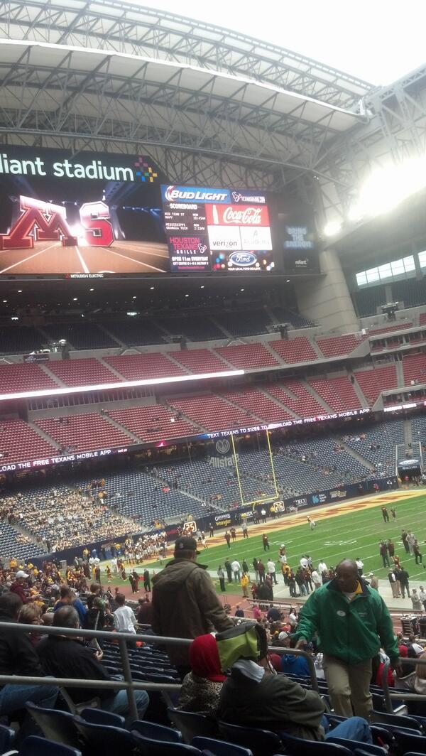 RyanCallister's tweet photo. At the Texas Bowl in Houston. Go Gophers!!!! http://t.co/hXsyrccgD5