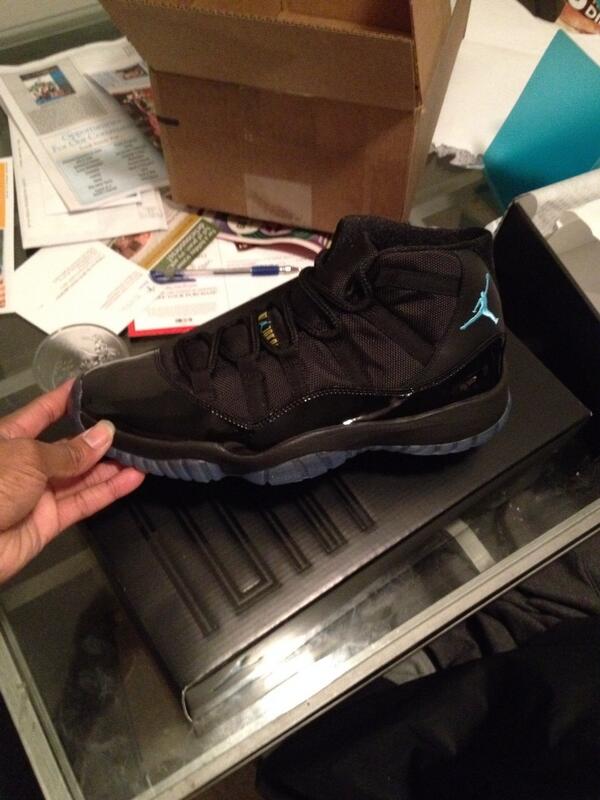 BigBCeealeano's tweet image. #regularprice...Fuck u taxing niggas!!