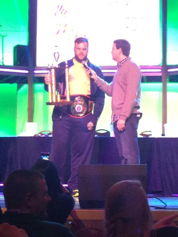GTAthletics's tweet photo. Knoxville native Will Jackson emerges as the @MusicCityBowl rib-eating victor! http://t.co/WwKiIV9UvA