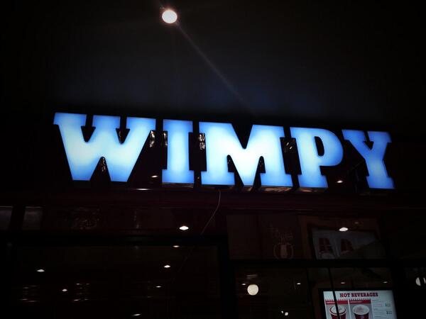 MoraleeD's tweet photo. Quick stop for some chow @M_Benigno http://t.co/vuQQXgEjBT