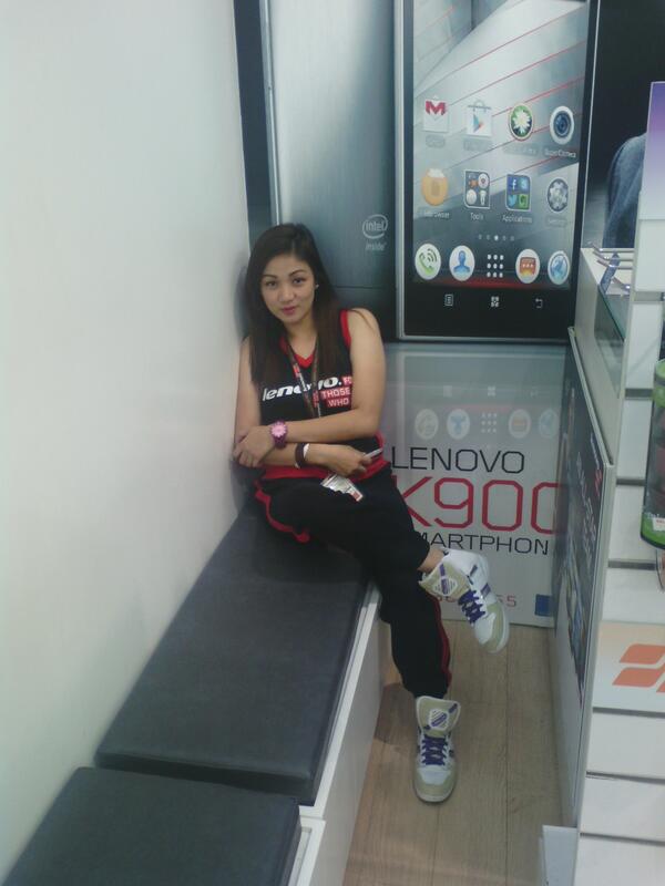 iamsupermish's tweet photo. @work lenovo... http://t.co/y3so7qLajG