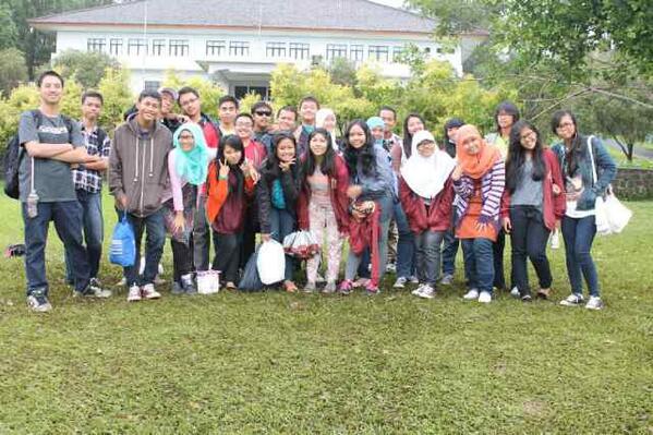 limit5_TNG's tweet photo. Acara 23 nih! :) http://t.co/a72NVJEZdM