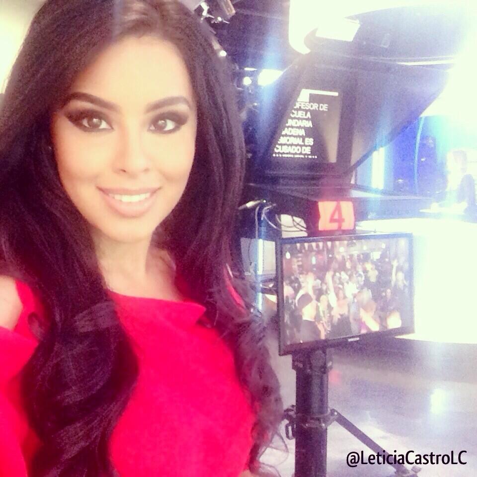 Leticia Castro On Twitter Besos Feliz Fin Mis Amores 😘 Weathergirl 