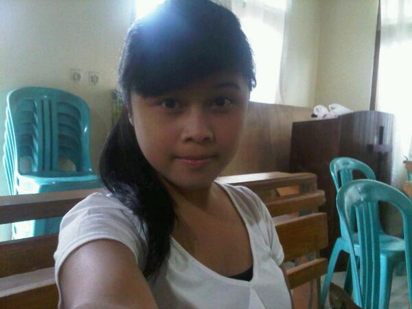 RoseanyRose tweet picture