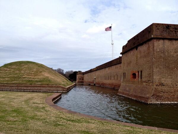 VisitSavannah's tweet image. Fort Pulaski has cannon firings &amp;amp; musket shootings on Saturdays, so exciting! &amp;amp; its nature trails are pet friendly!