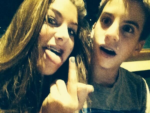 gabbysiegel_'s tweet image. bens my fav @BClarf