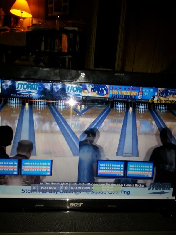#insidebowling #watchinggreatbowlers..coverage has been great...gonna be a fun block to watch