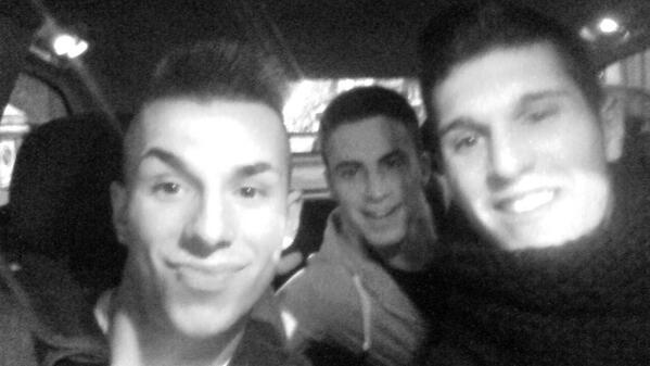Jorge_Trigo23's tweet photo. @ximo_lm @Julitof7 
Y que soys vosotros los que hacéis que el finde mole nano (L) http://t.co/KnFxHeLUdj
