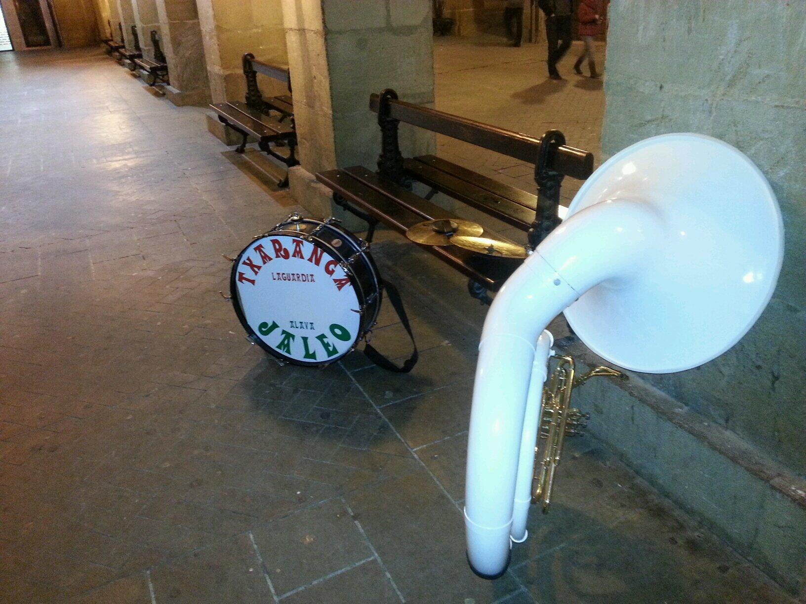 Embedded image permalink