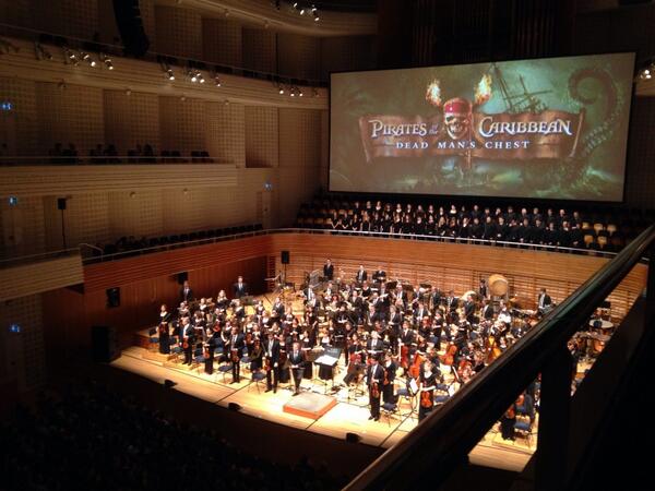 schulerst's tweet photo. #PiratesOfTheCaribbean #DeadMansChest with the phenomenal organ @21stOrchestra @RealHansZimmer http://t.co/kqyjAtn8ld