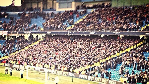 AwayFansOnTour's tweet photo. Palace fans at Man City today #cpfc #palace http://t.co/pLSDNGqNJJ