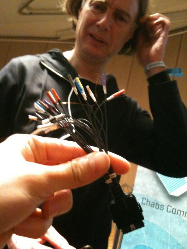 Special Facial Control Bus Cable by <a href="/artelse/">Arthur Elsenaar</a> #PerfectPaul #30C3