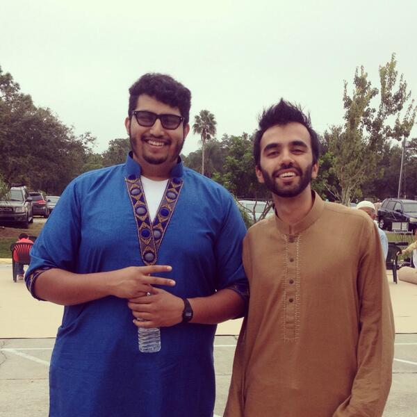 issamawan's tweet image. -but happy birthday to @WaarisZ, he's the shit. #NMAAallStar #Bleck #RealNigga #LoveThisGuy #GuyLove #DesiRapper