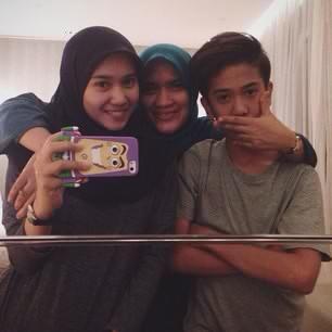 PicIqbaale's tweet photo. @auodyy @iqbaale @RikeDH http://t.co/iqXCYoFz0a