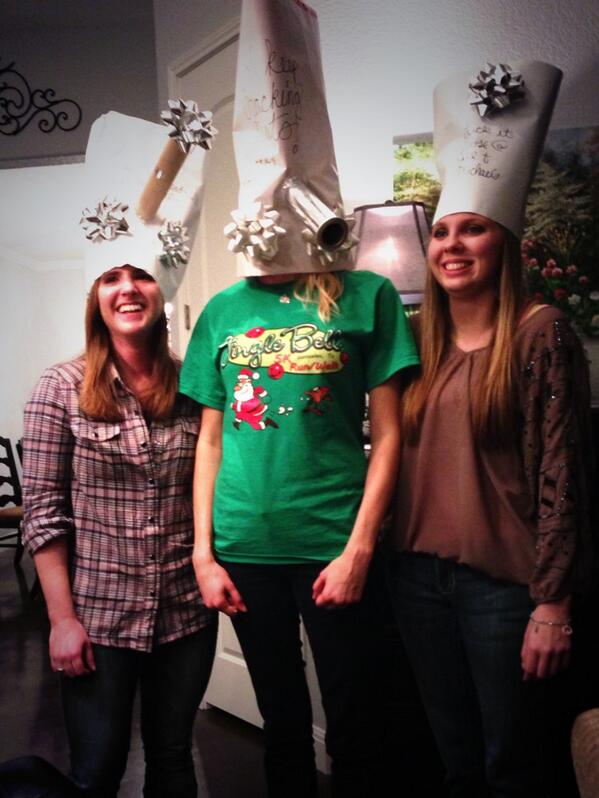 StephyDelicious's tweet image. Partying with a Duck! @DazeyDuck @DudeWNT