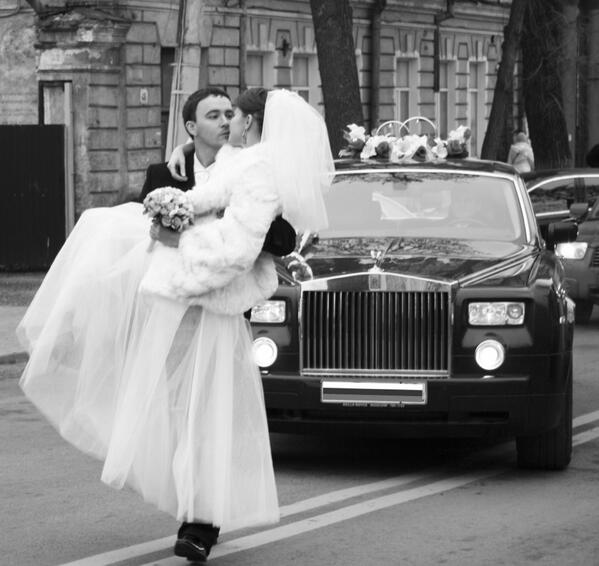 Завтра будет 2 года, как мы с  @klyushina_yulya  окольцевались))) Юлька, ВСЕ КРУТО- спасибо, что ты есть)))