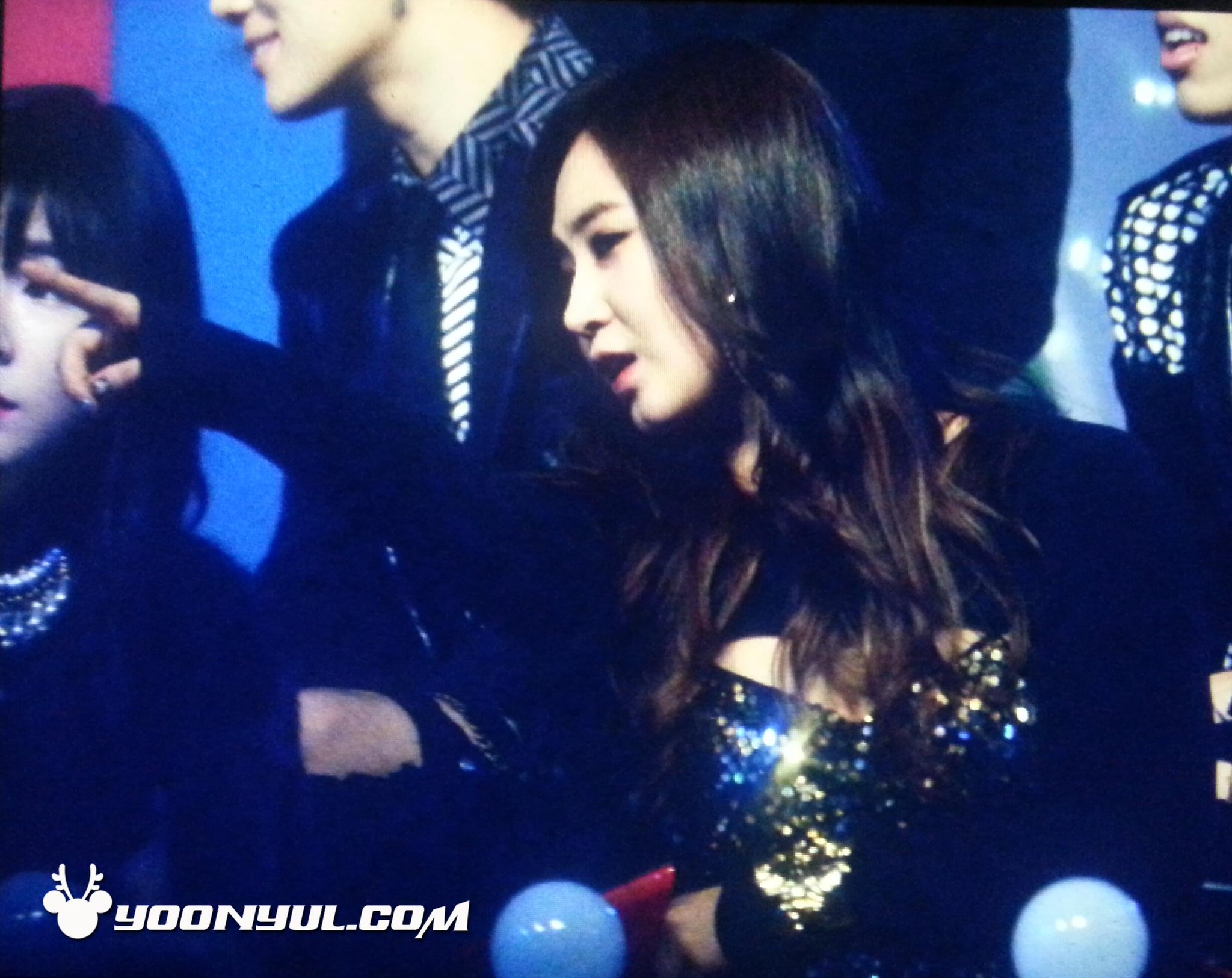 Bcp3N3JCYAArNLR.jpg:large