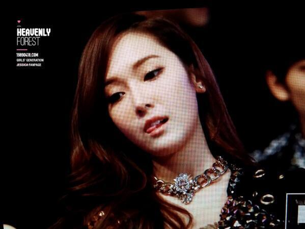 Snsd4soneGG's tweet photo. SBS 가요대전 - Jessica
http://t.co/LkR3aAKOTW
