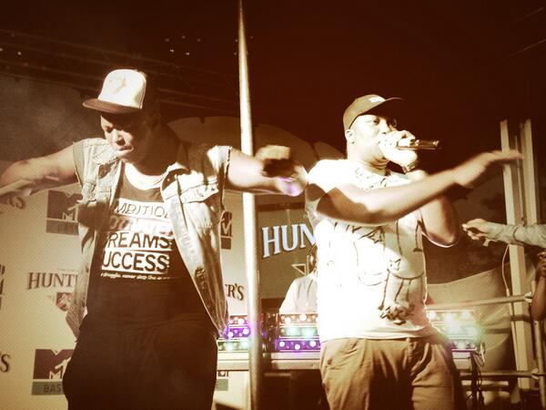 MTVBaseAfrica's tweet photo. Anyone better? Certainly no-one BIGGER: @BigNuz_Afro #refreshmentexpress http://t.co/g28pkkIz6s