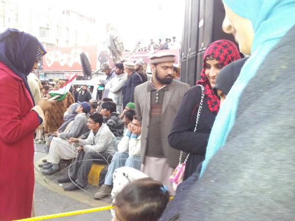 M_OmarAmjadKhan's tweet image. #PAT4Article38 raily mall road lahore. i am wearing #Pakool the pakhtoon cap