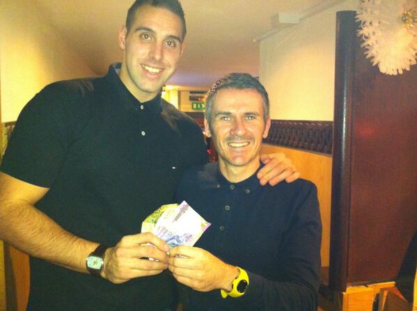 Gallzer8's tweet photo. #the28th The winner of the Dominos Sniffer. @MightyACSC @Stuggy34 http://t.co/7315cKUQbj