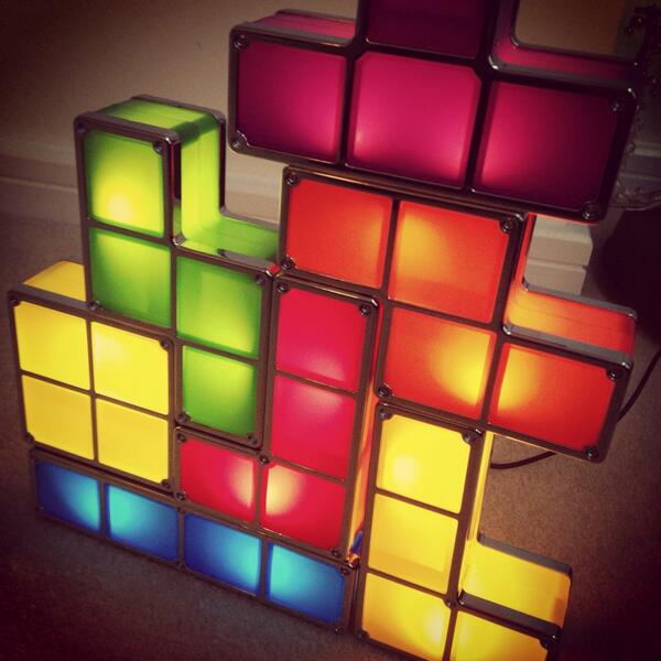 _JoshCocker's tweet image. Thanks for my Christmas present @VictoriaMClarke #TetrisLight