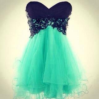 daisy_frost's tweet photo. Almost the new year an gonna go shopping for clothes and this is what I really want!!! http://t.co/eQfentqbCb