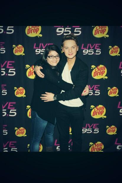 Emilove14's tweet photo. @ConorMaynard It's been a year since you were in portland at the @TheBingLounge PORTLAND MISSES YOU COME BACK SOON! http://t.co/U7Ny5Jmgev