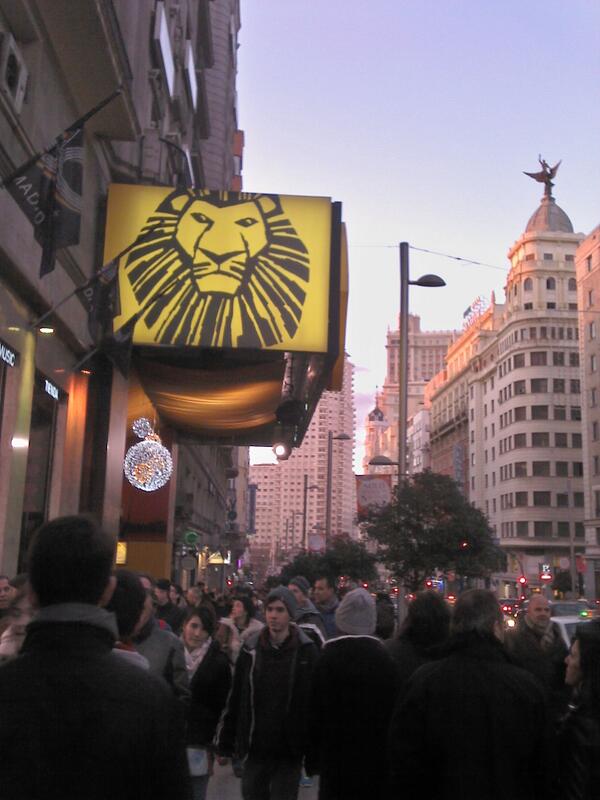 Loreto_g17's tweet photo. @jesusitogalan9 
Vuelta a Sevilla después de dos diitas geniales en la capital, gracias por todo @javierlopezfern :) http://t.co/m5Go3586K0