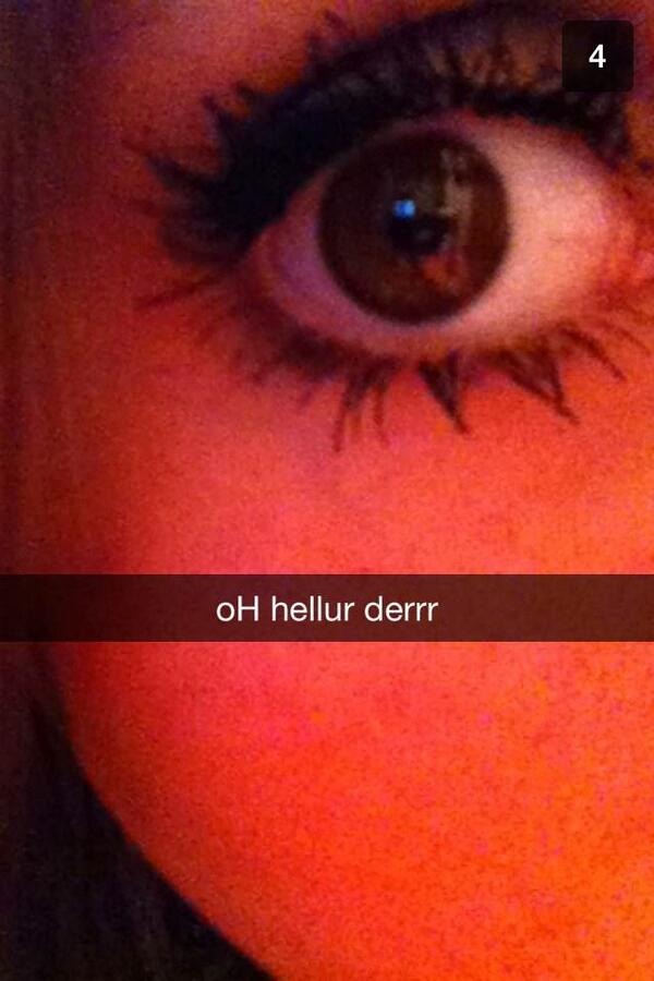 WeHeartMegan_'s tweet photo. Megan's eye. http://t.co/NDlhOJ7kqP