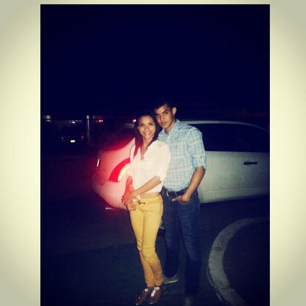 Y asiii.pase mi ncbe buena con este jovencito^_^
