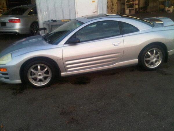 ClaytonATC's tweet image. I remember when I was able to actually keep my car CLEAN. Not no more... #NorthProblems #TheSouthIsBetter