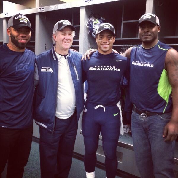 Russell Wilson tweet media