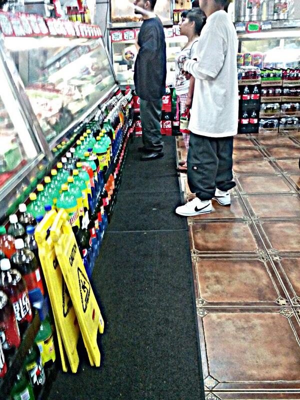 overthedome_'s tweet image. #HoustonProblems (Alief)... ▶