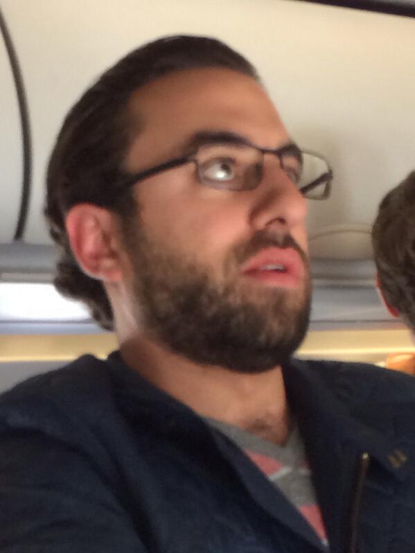 Famosoteee @MauSimonH