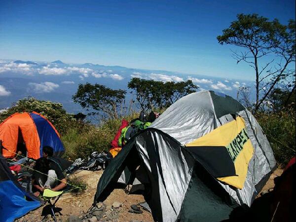 Berbagi waktu dengan alam, maka kamu akan tahu siapa kamu sebenarnya...
