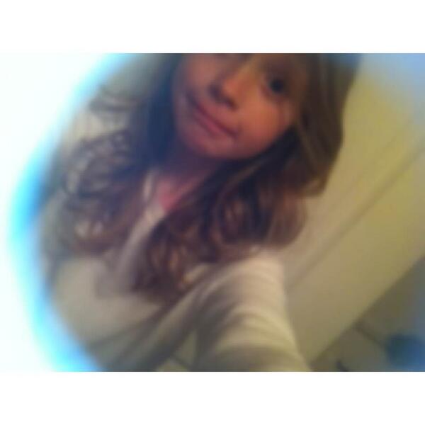 Jaidyn_Hope's tweet photo. Im still getting use to twitter xoxo c': http://t.co/nHcNzrYT69