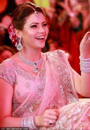 Aamna_Sharif's tweet photo. http://t.co/j8zEH1lpM6