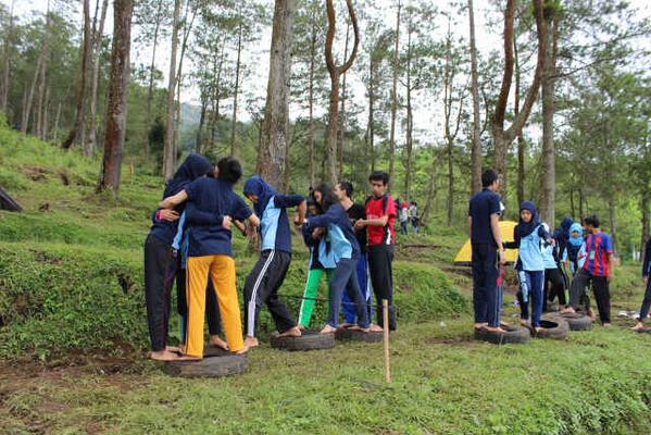 akfisWH_'s tweet photo. Outbound piraanha nih kaka @sukaWH_SMG http://t.co/MPW2CxHLXf